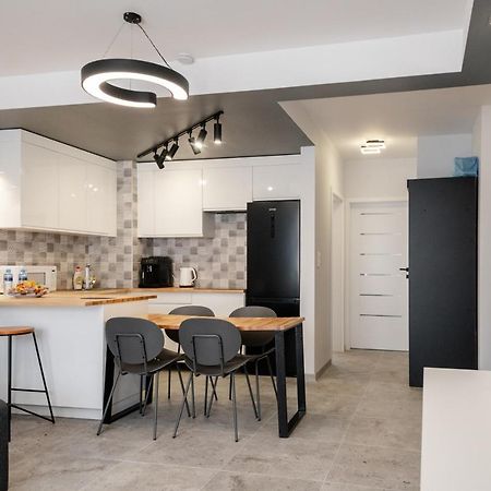 Apartament Modern Ustrzyki Dolne Bagian luar foto